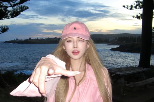 余承东人设崩塌：在易烊千玺面前顶级大佬也成了迷弟！